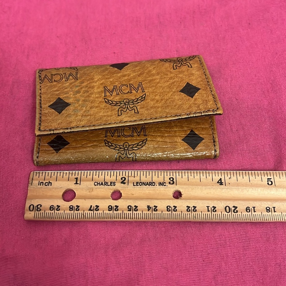 MCM 4 Consecutive Key Case - Picture 7 of 10